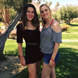 Meet your Posher, Jenelle